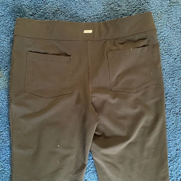 Spandex Pants - tons of pockets - Picture 4 of 7